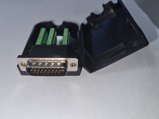Adaptador Macho Db26 D-sub Terminal C/ Clema Conector Case con Carcasa - Imagen 3